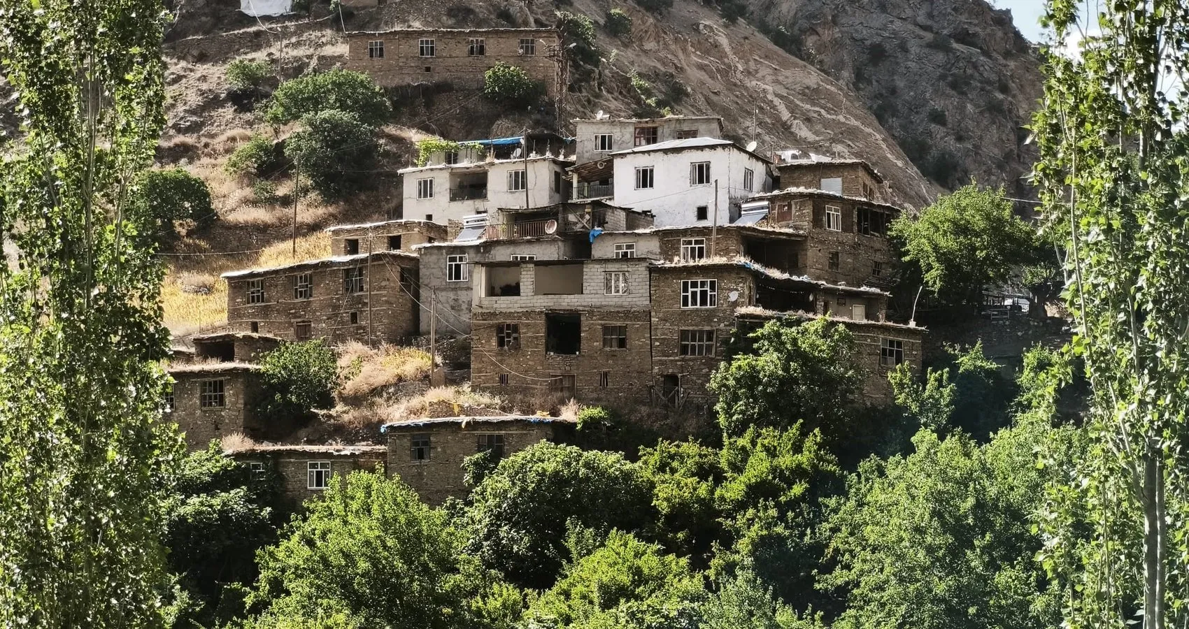 Bitlis Hizan’da zamanın durduğu köyler keşfedilmeyi bekliyor