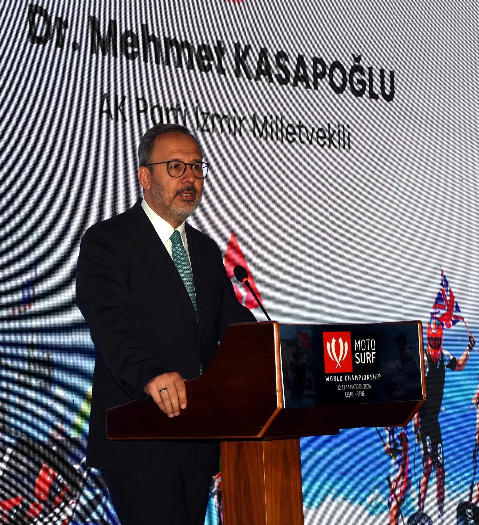 Çeşme 100 sporcuyla dev motosurf şampiyonasına hazırlanıyor