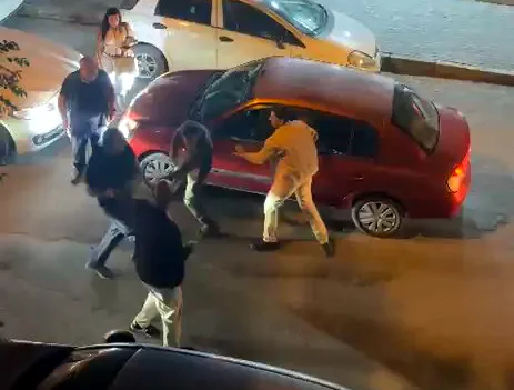 Avcılar trafiğinde kavga eden iki sürücüye ağır fatura