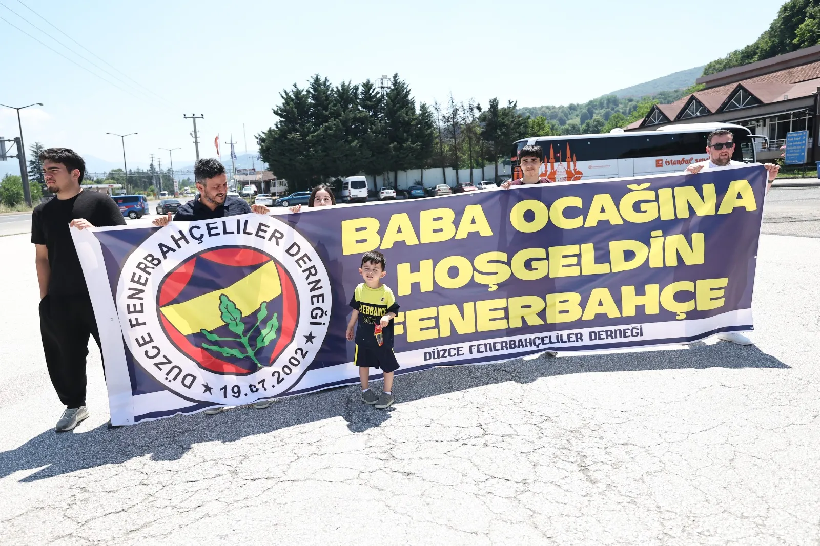 Fenerbahçe yeni sezon hazırlıkları için Düzceye ulaştı