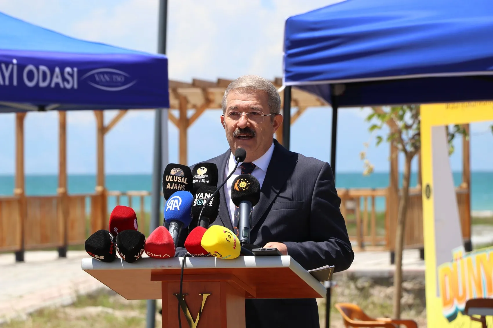 Van Gölü kıyısında binlerce yıllık kahvaltı mirası buluştu