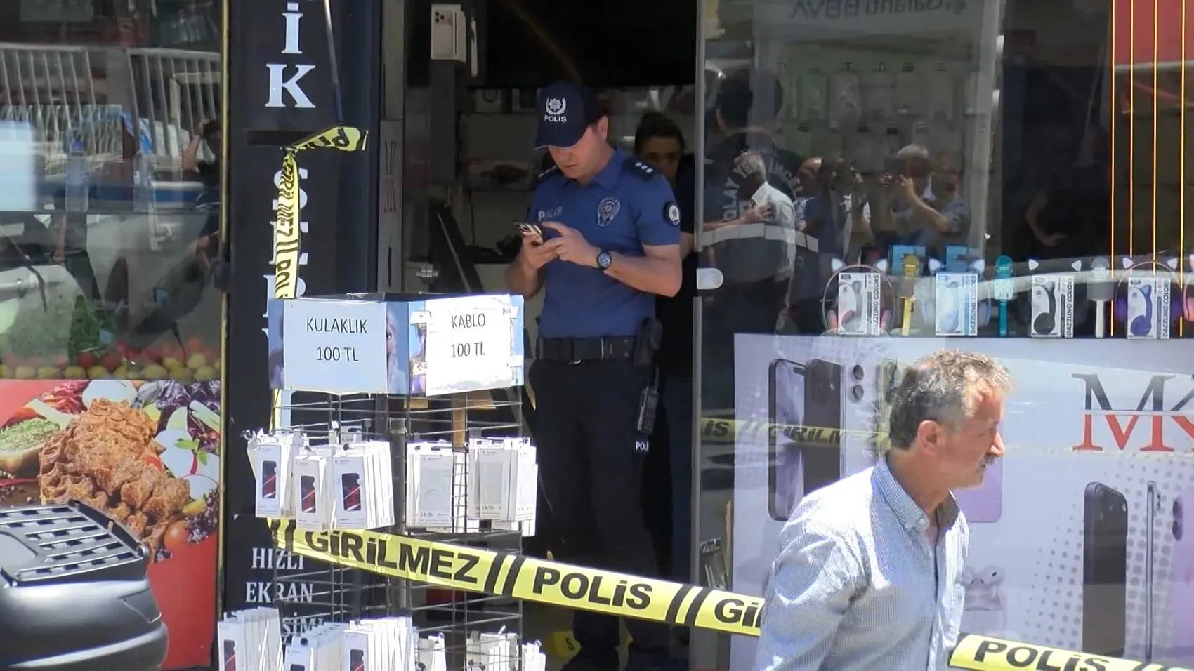 Kurye kılığındaki saldırgan iş yeri sahibini öldürdü