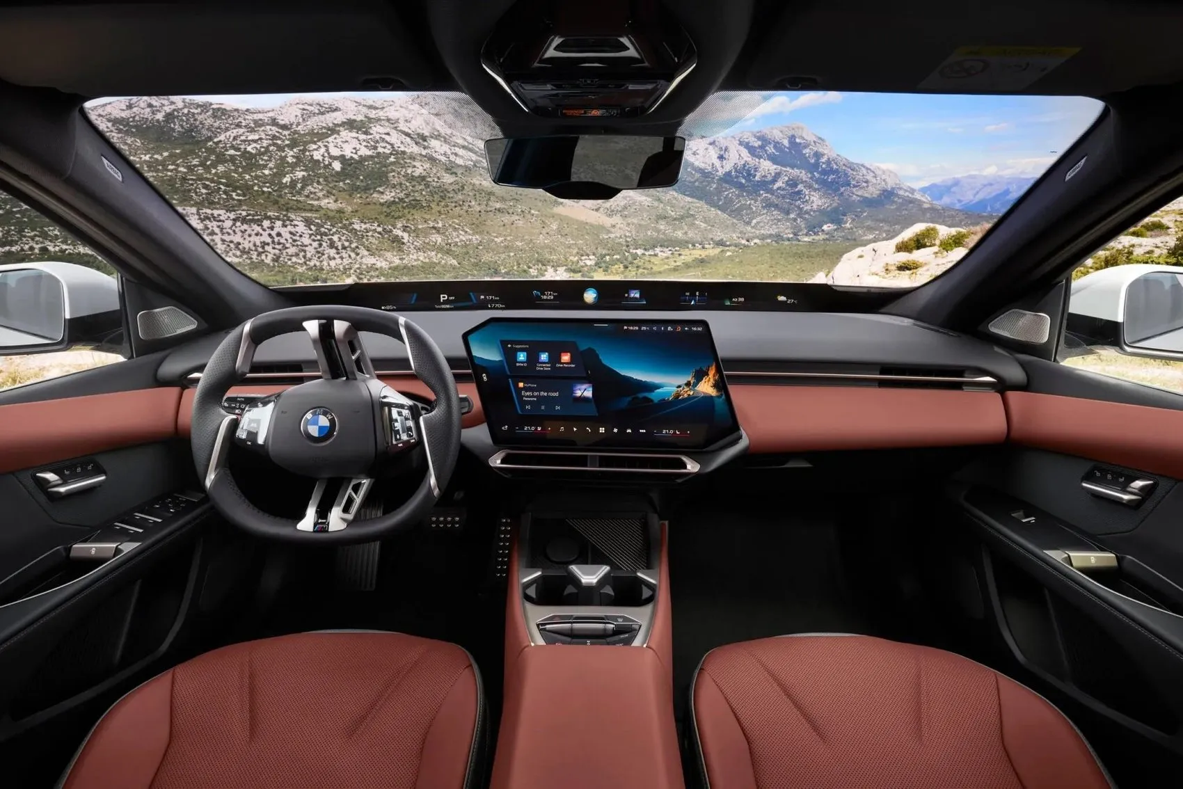 BMW, elektrikli yeni i3 modelini Avrupa'da siparişe açtı
