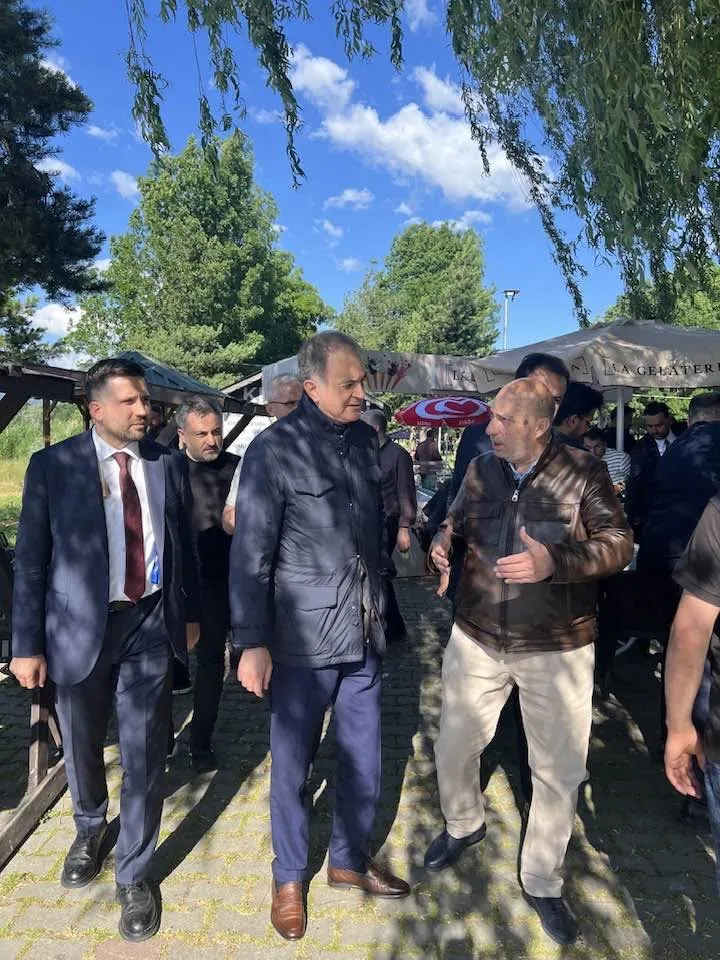 Bakan Fidan ve Ömer Çelik Bolu’da mola verdi
