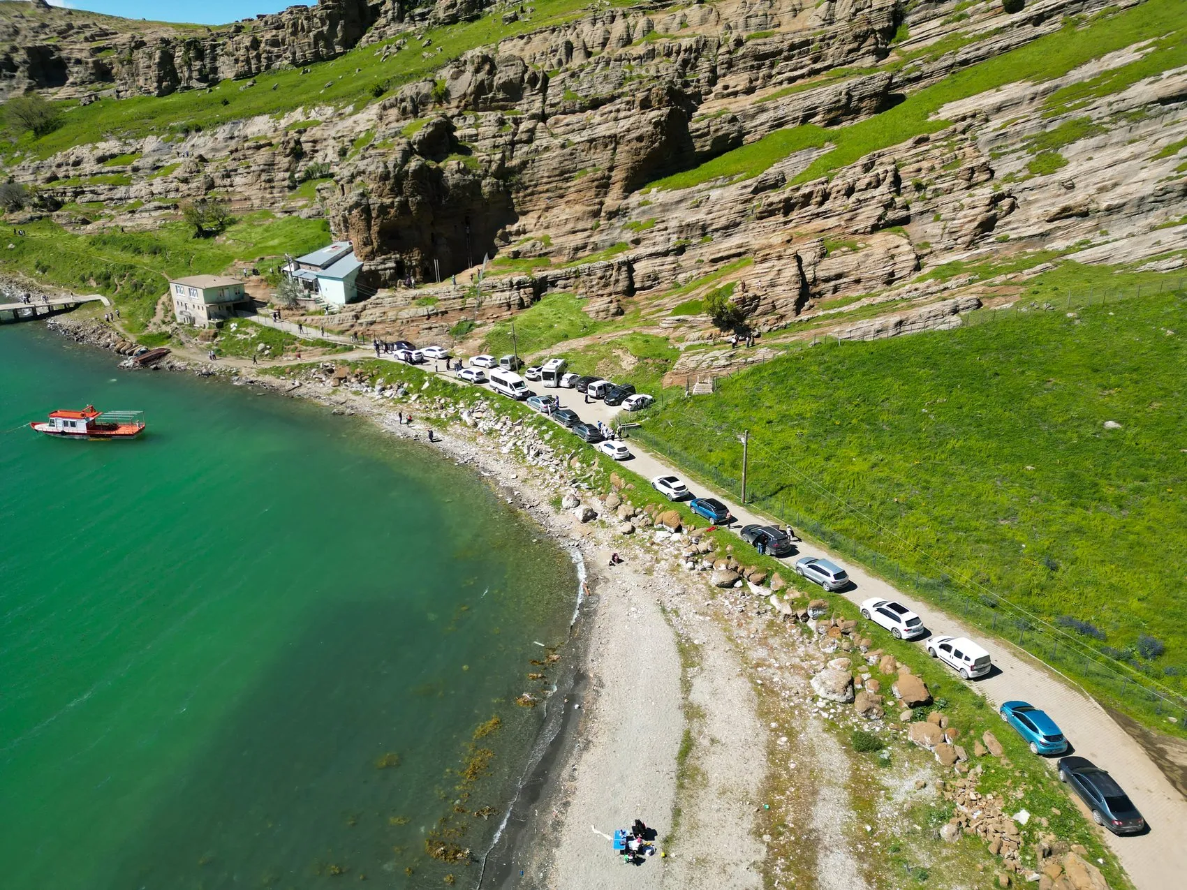 Bitlis'in yeni turizm rotası Tatvan İncekaya köyü keşfedilmeyi bekliyor