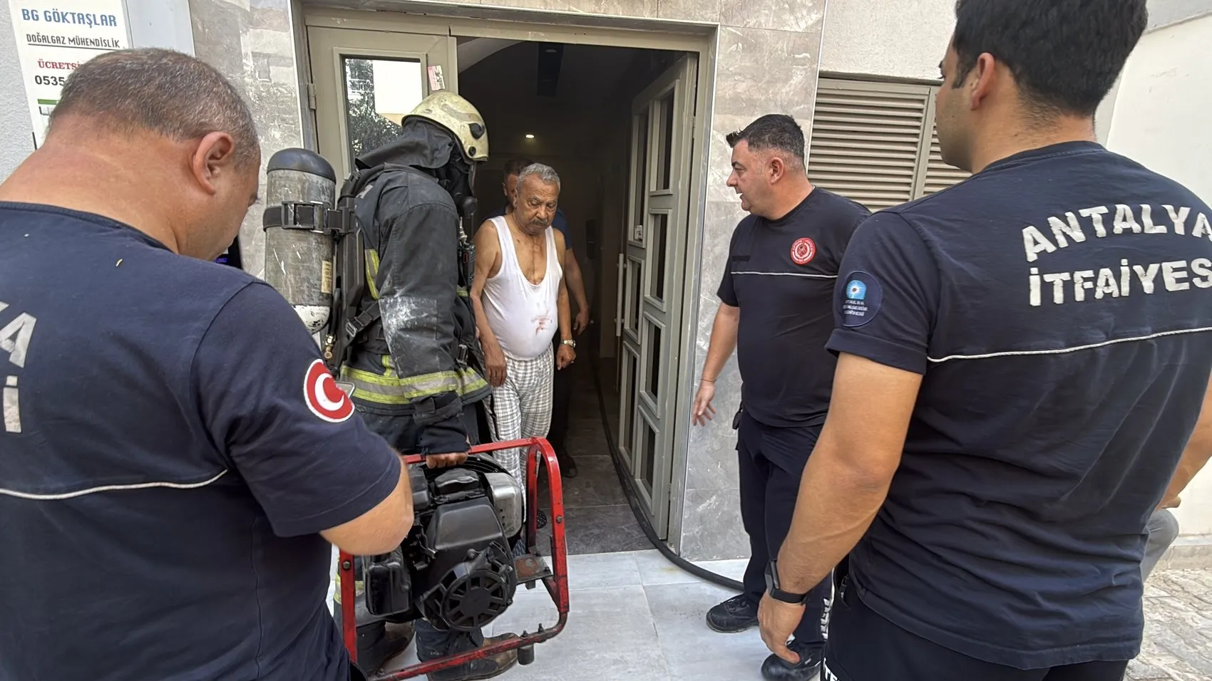 Antalya'da kumanda kavgası dehşete dönüştü