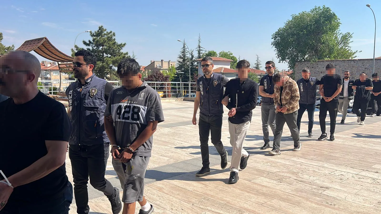 28 ilde yasa dışı bahis operasyonu 34 kişi hakim karşısına çıkıyor