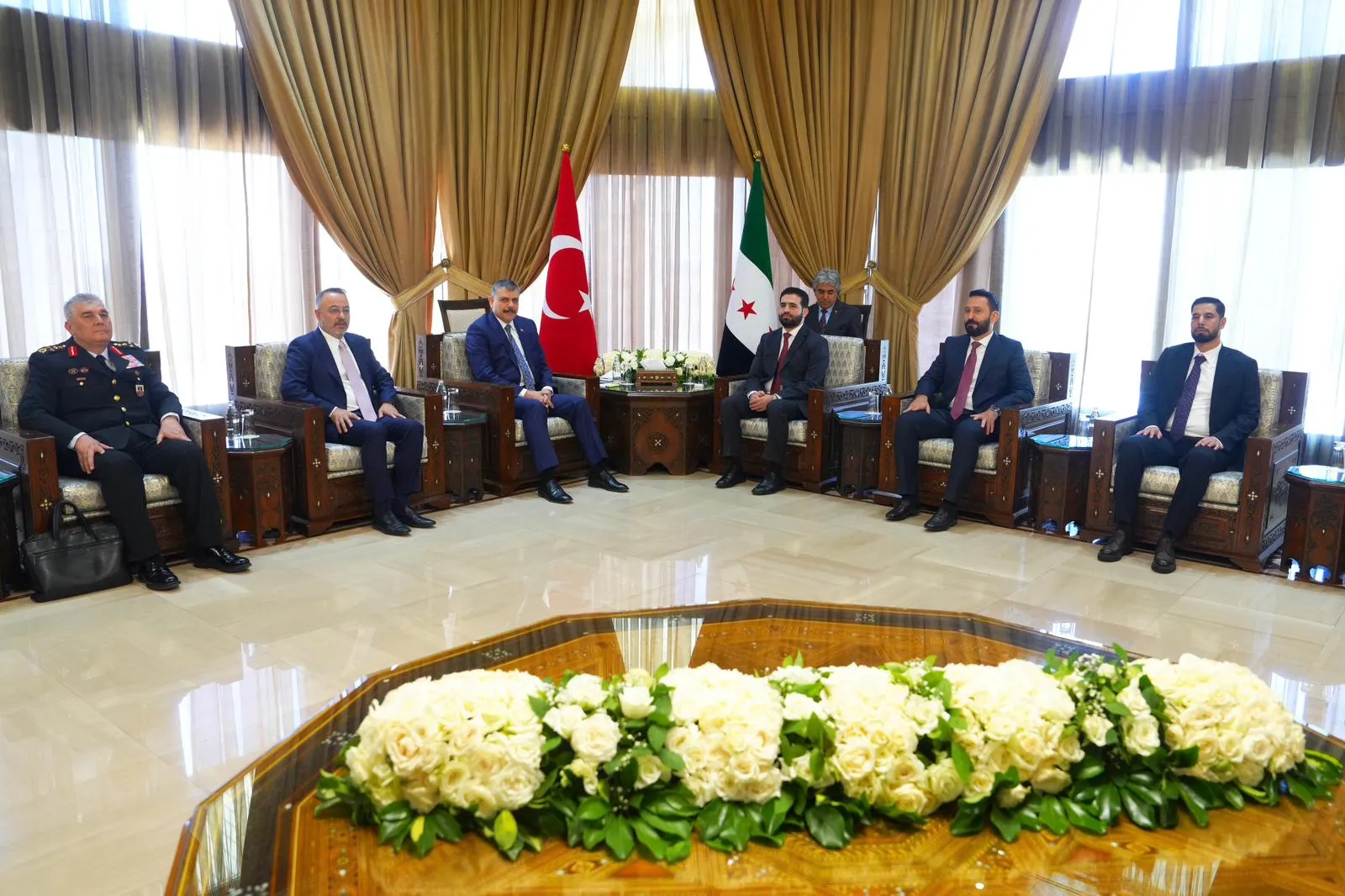Bakan Çiftçi Suriye’de kritik görüşmeler gerçekleştirdi