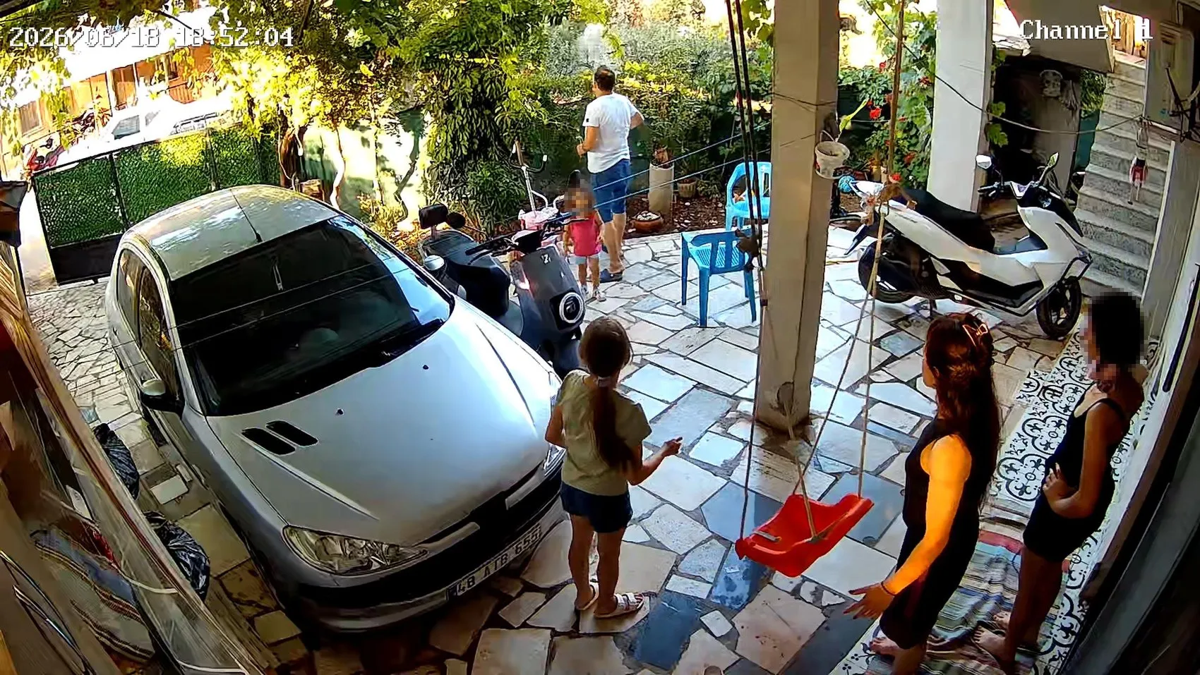 Fethiye'de bir kapı sesi cinayetle bitti