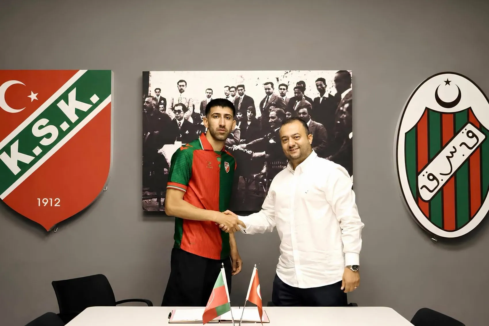 Karşıyaka iç transferde düğmeye bastı