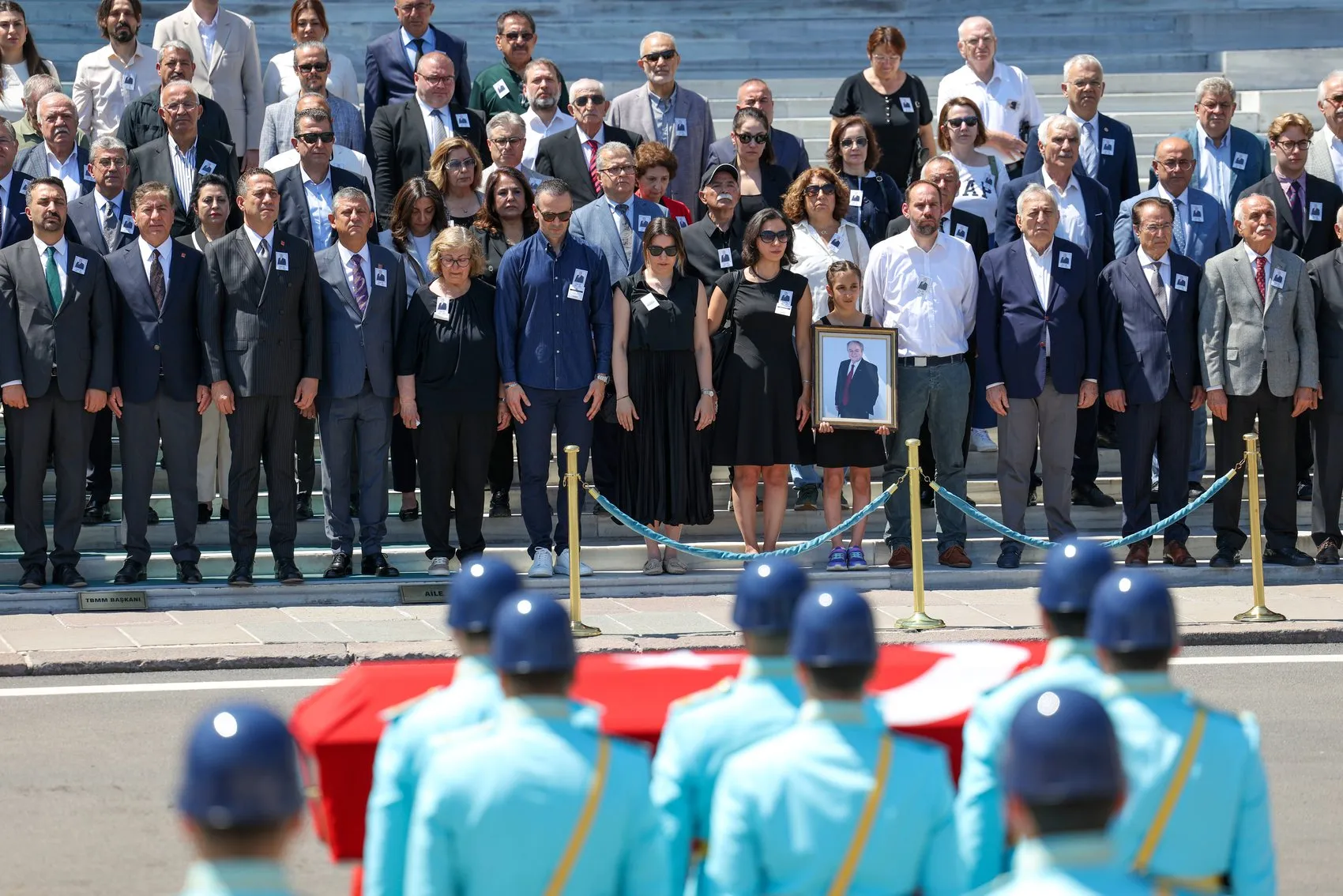 Kılıçdaroğlu ve Özel Meclis’teki cenaze töreninde bir araya geldi