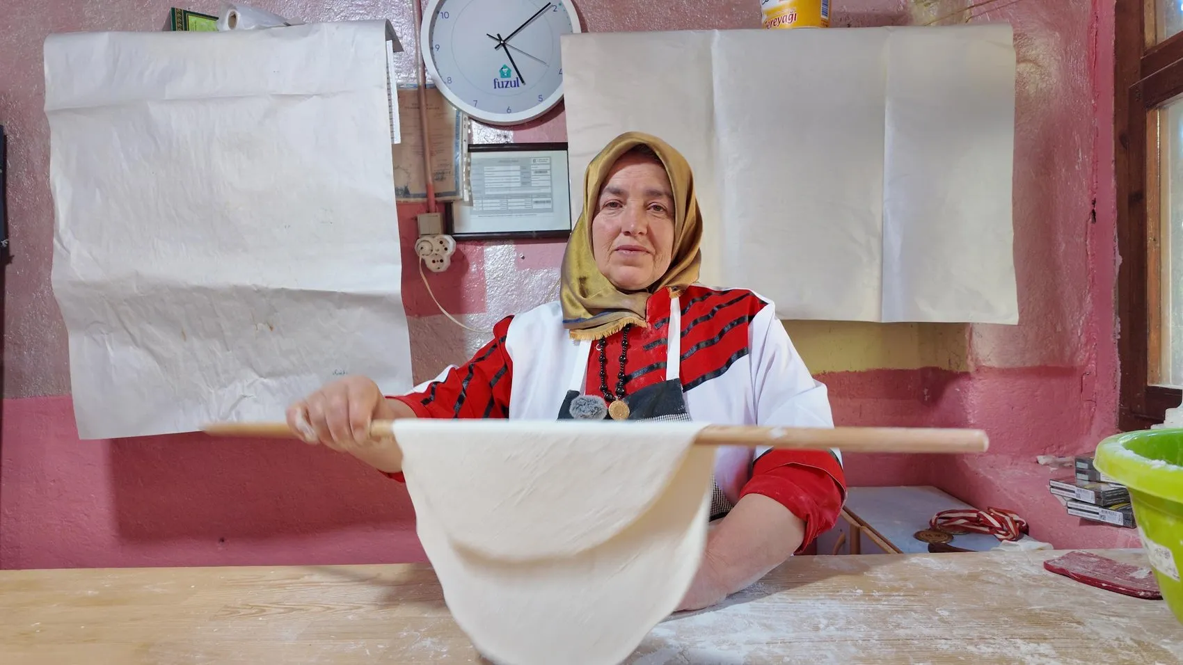 Tortum Şelalesi'nde gözleme satarak üç mühendis yetiştirdi