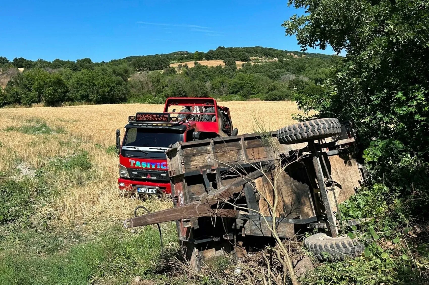 Ayvacık'ta traktör kazası Bir kişi hayatını kaybetti