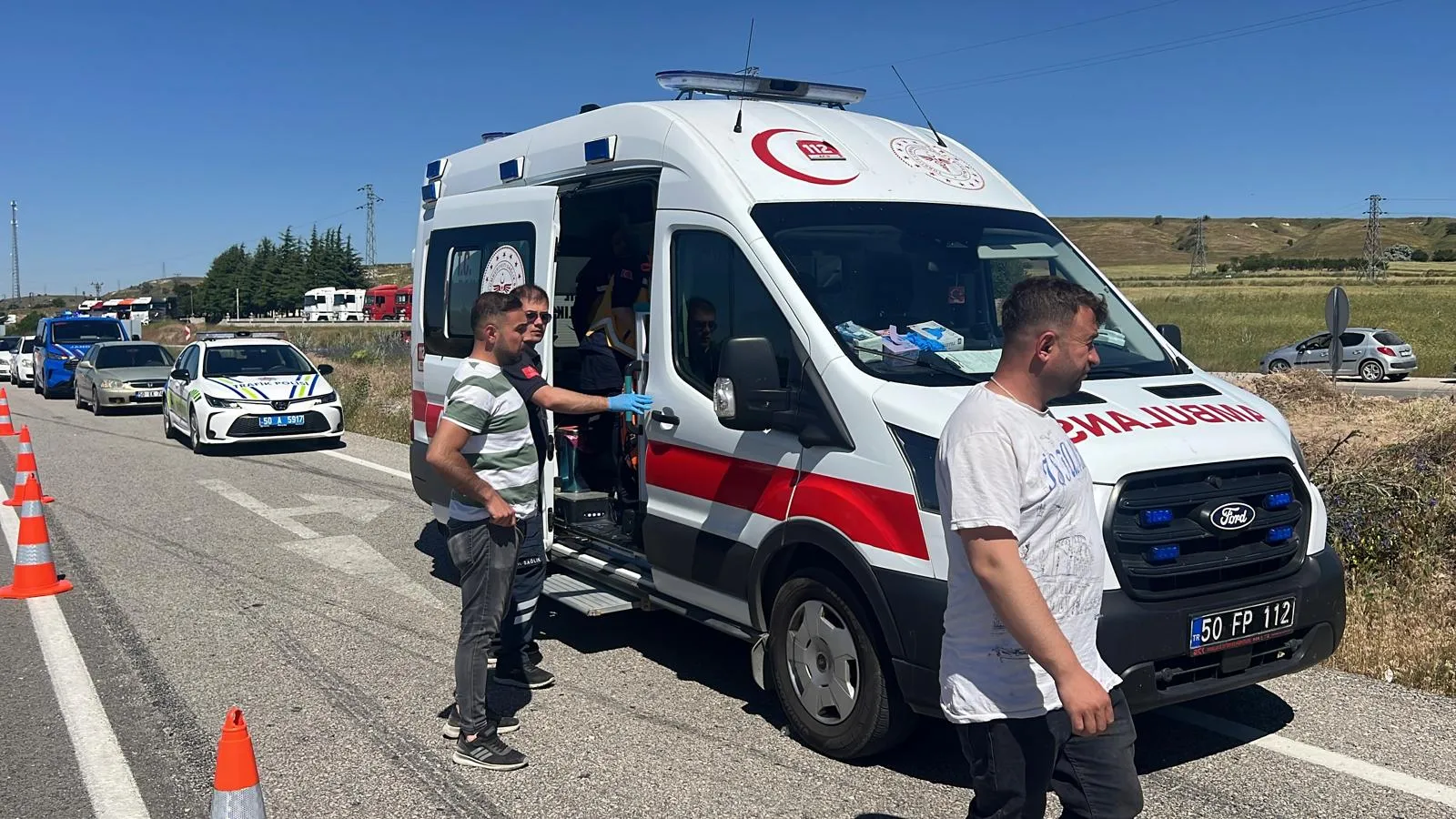 Nevşehir yolunda iki araç çarpıştı 4 yaralı