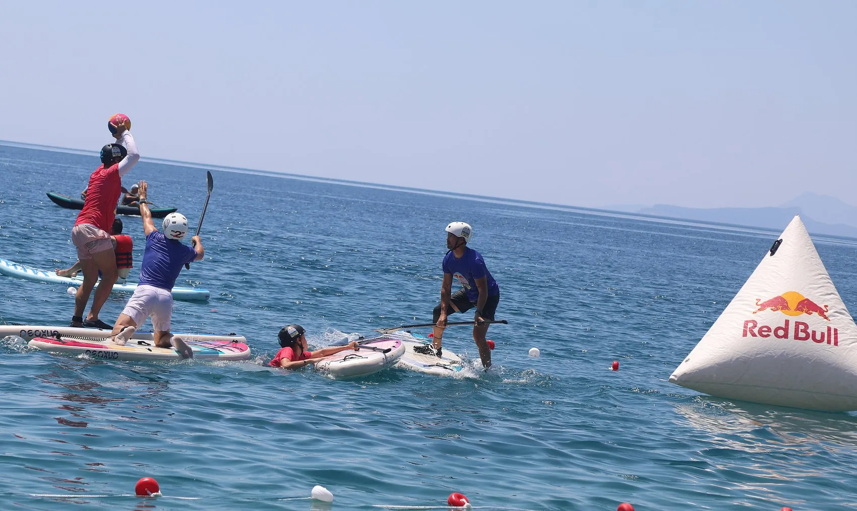 Antalya kıyılarında heyecan dolu SUP turnuvası