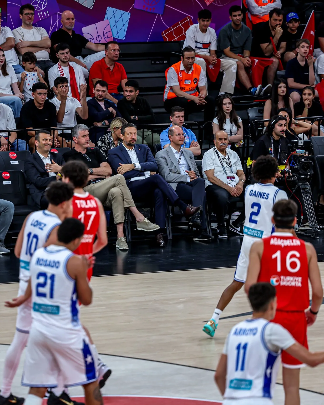 Genç basketbolcularımız Dünya Kupası’nda grubu zirvede bitirdi