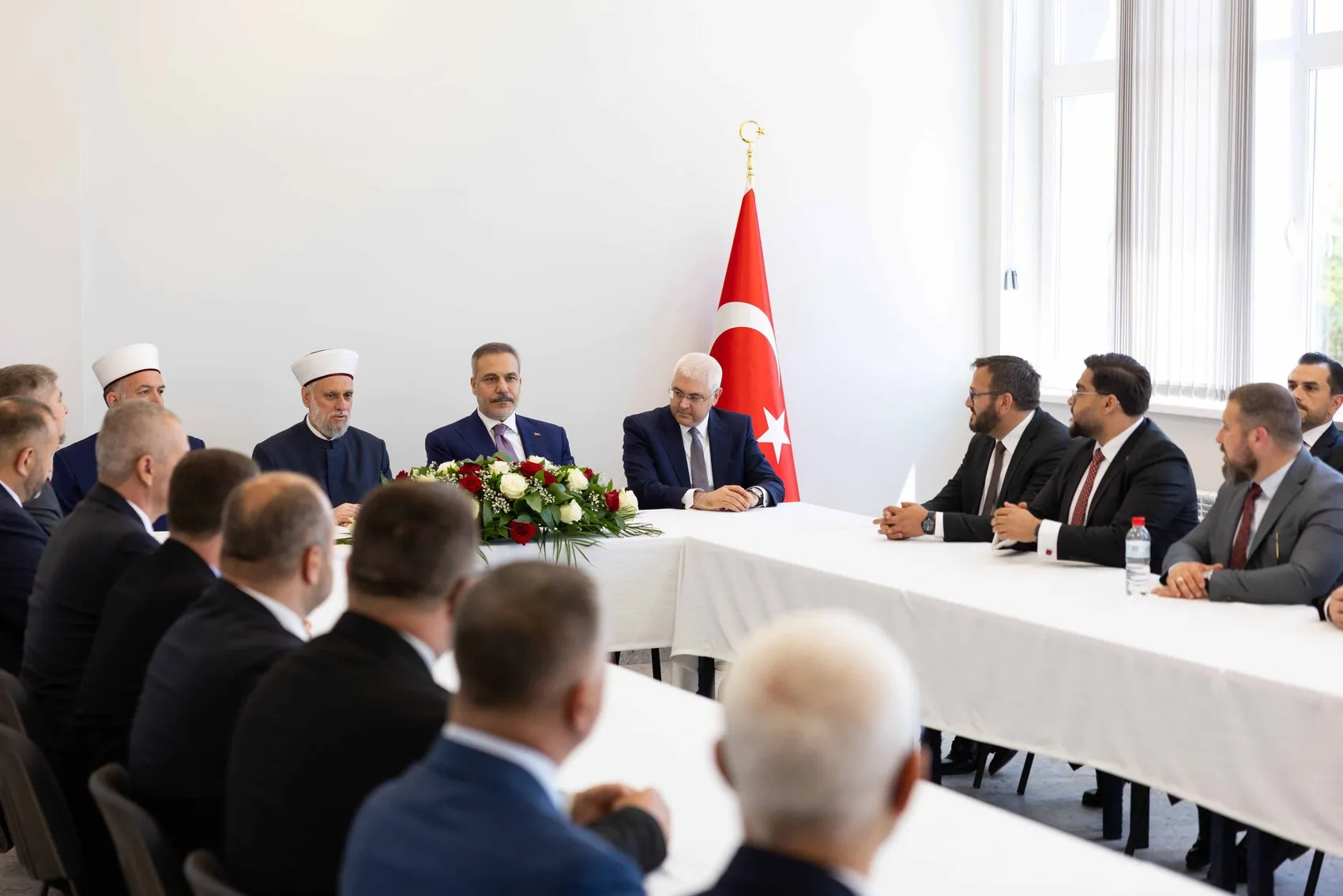 Dışişleri Bakanı Hakan Fidan Sofya’da mezuniyet törenine katıldı