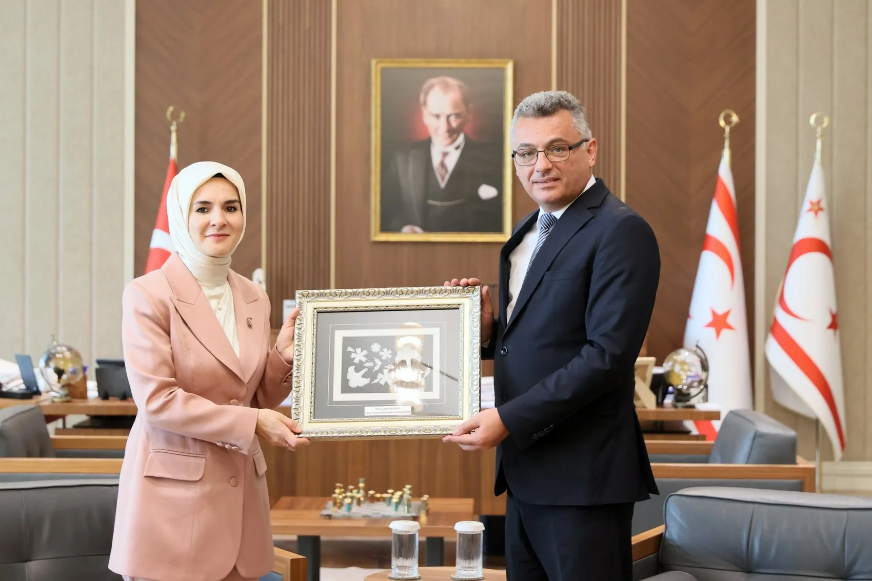 Bakan Göktaş'tan Kıbrıs'a kritik ziyaret