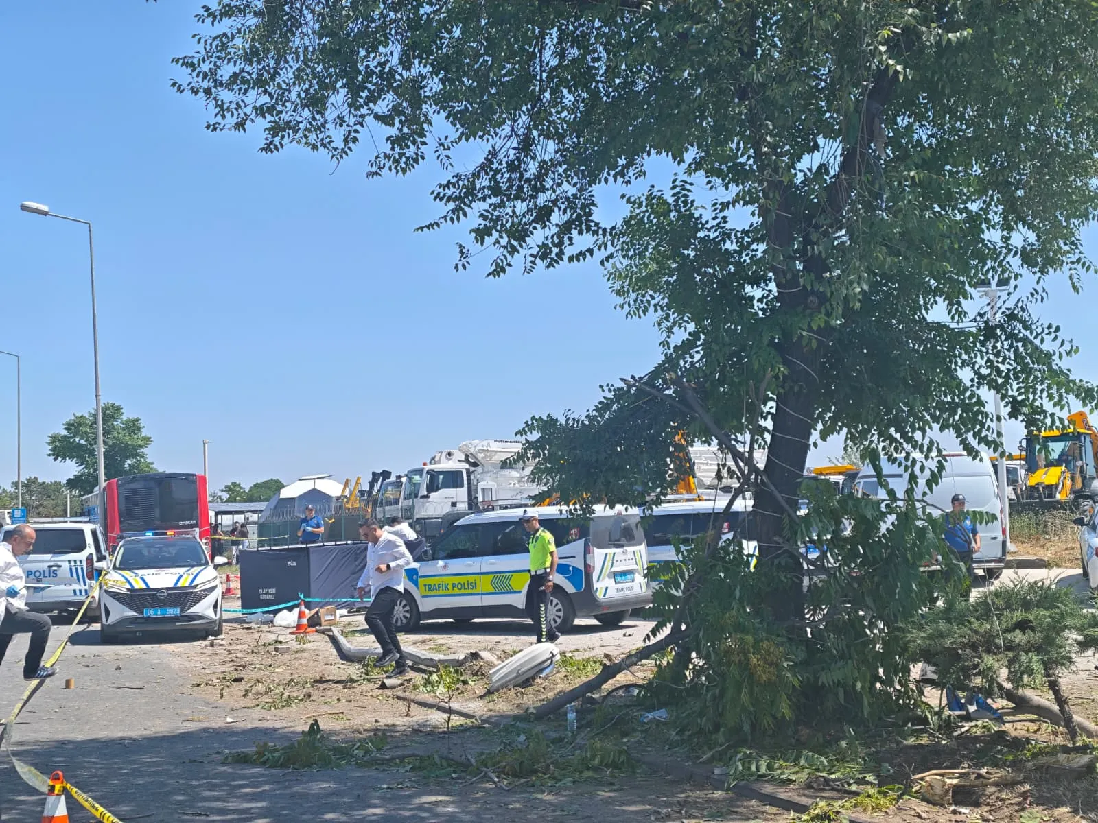 Ankara'da otobüs kazası 1 kişi hayatını kaybetti