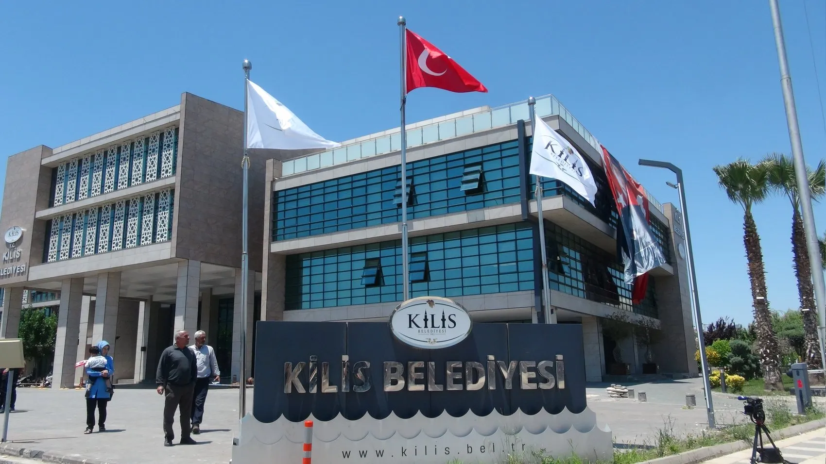 Kilis Belediye Başkanı Hakan Bilecen partisinden istifa etti