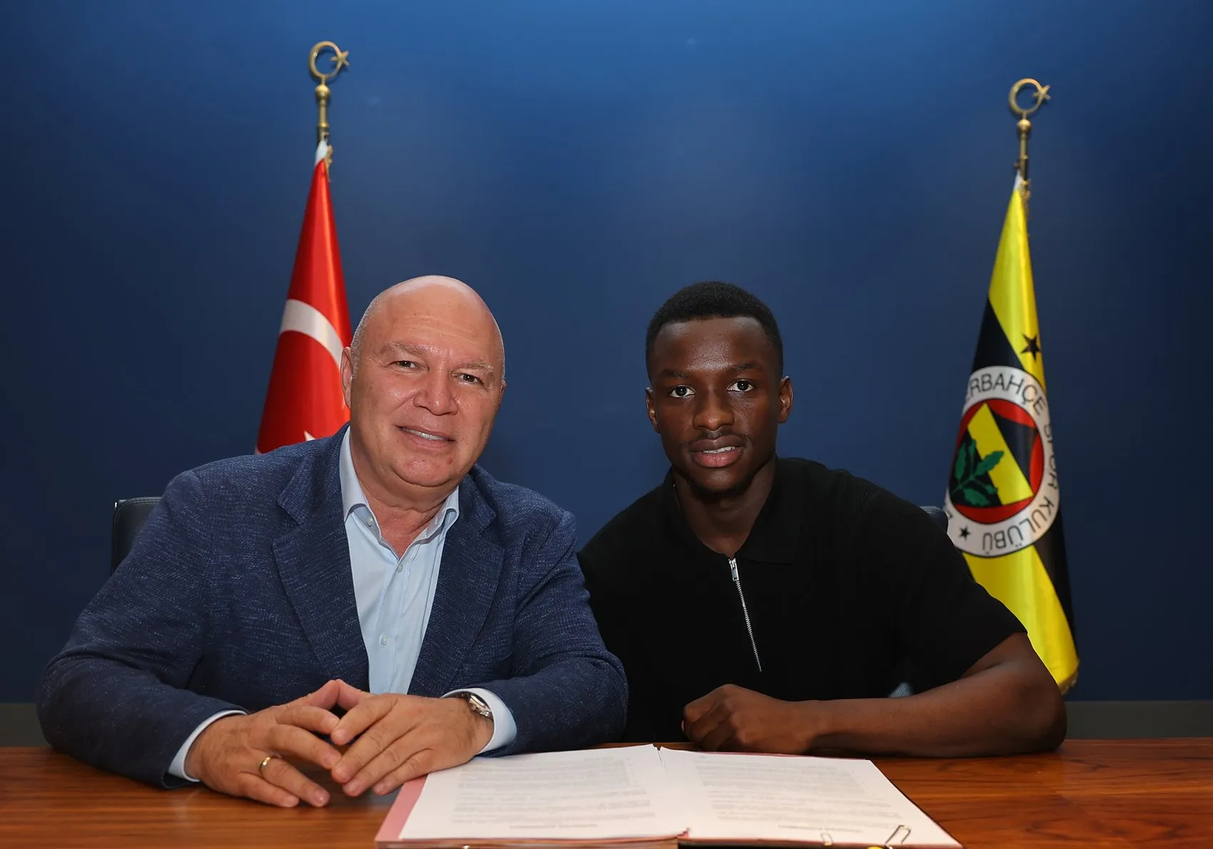 Fenerbahçe genç yetenek Amara Diouf ile uzun süreli anlaştı