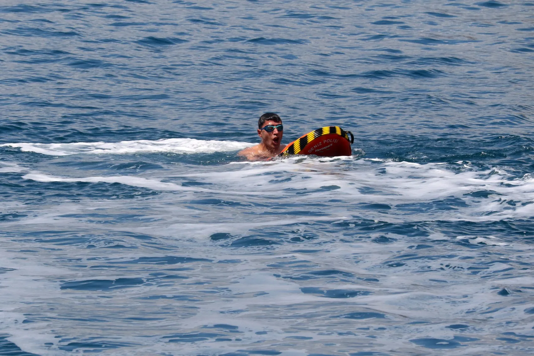 Antalya deniz polisine saniyelerle yarışan yeni teknoloji