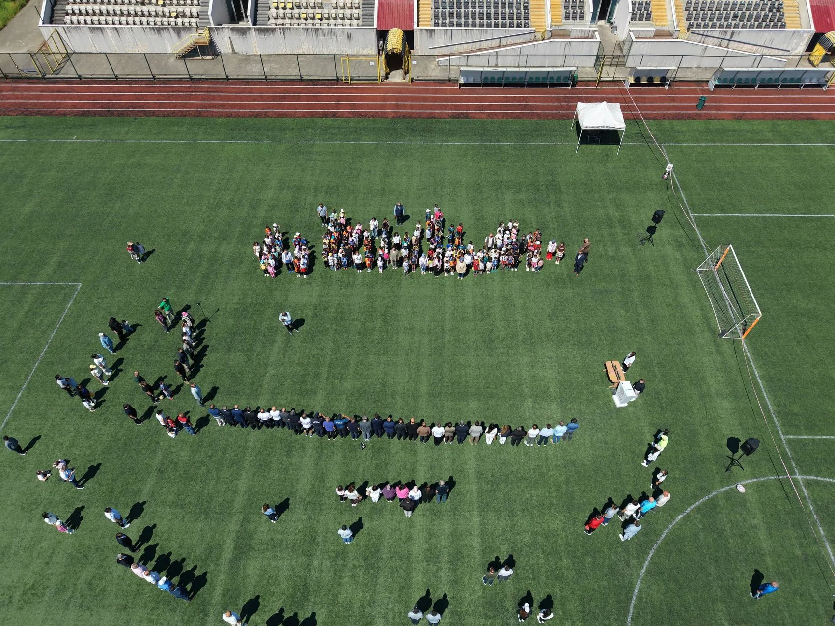 Arhavi’de çocuklar için futbol şenliği