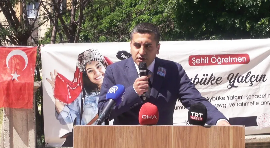 Batman dokuz yıl önce yitirdiği evlatlarını andı