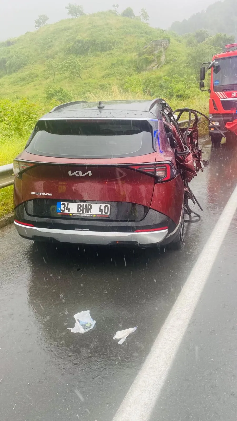 Ordu'da yardım etmek isteyenlere otomobil çarptı