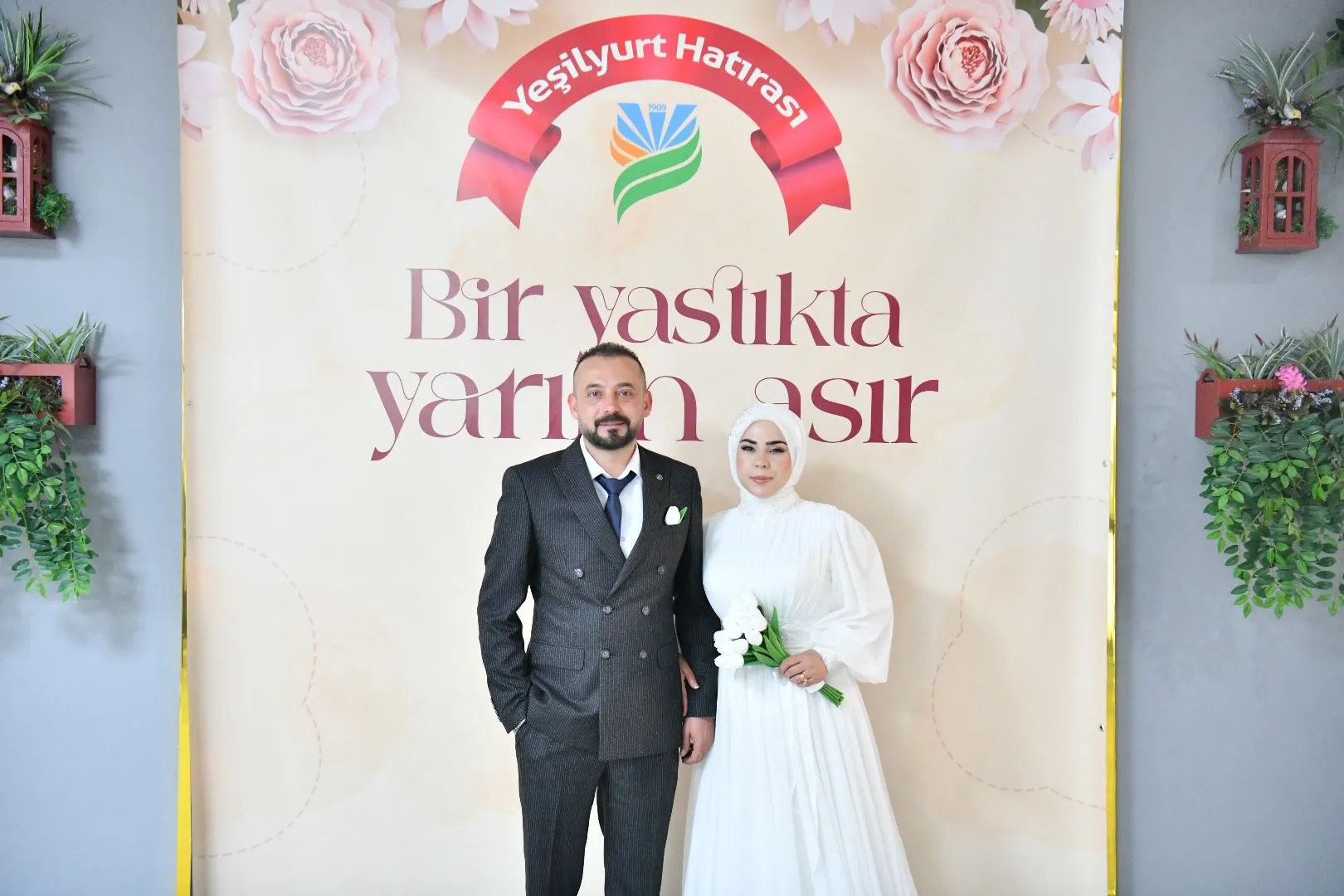Malatya’da özel tarih yoğunluğu 95 çift nikah masasına oturdu