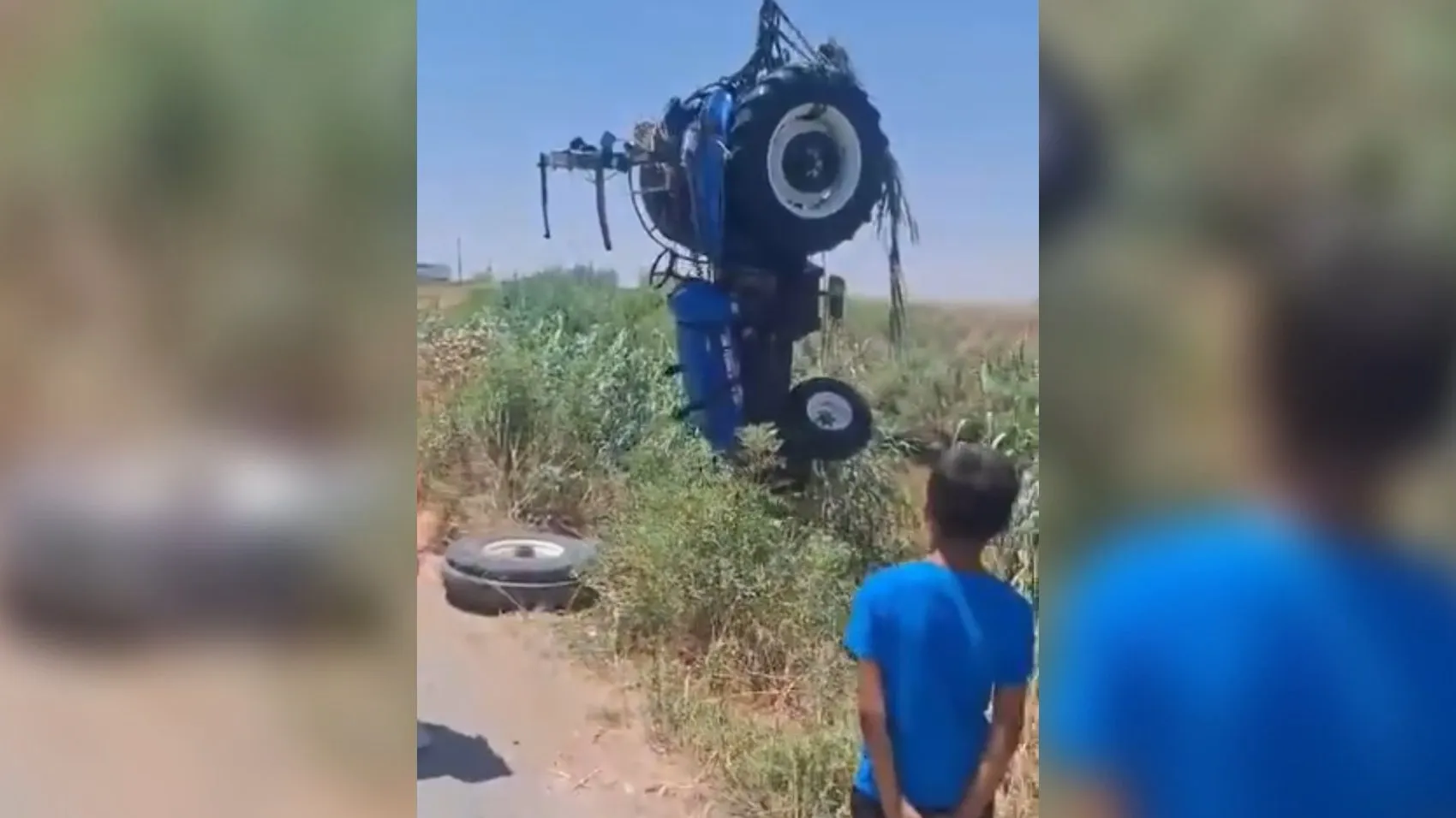 Harran'da traktör kanala devrildi 4 yaşındaki Ömer hayatını kaybetti