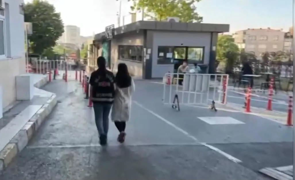 Hasarlı araçları sağlam gösterip kredi çeken çeteye operasyon
