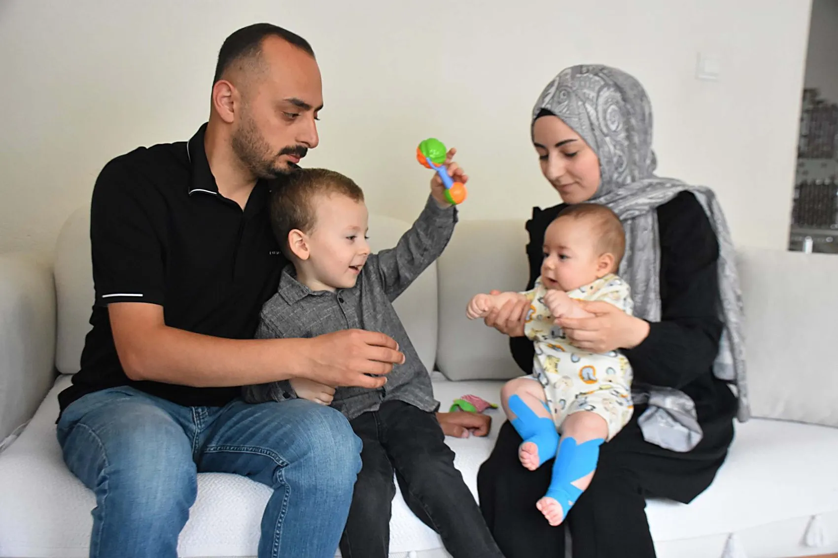 SMA hastası minik Azem için zaman daralıyor