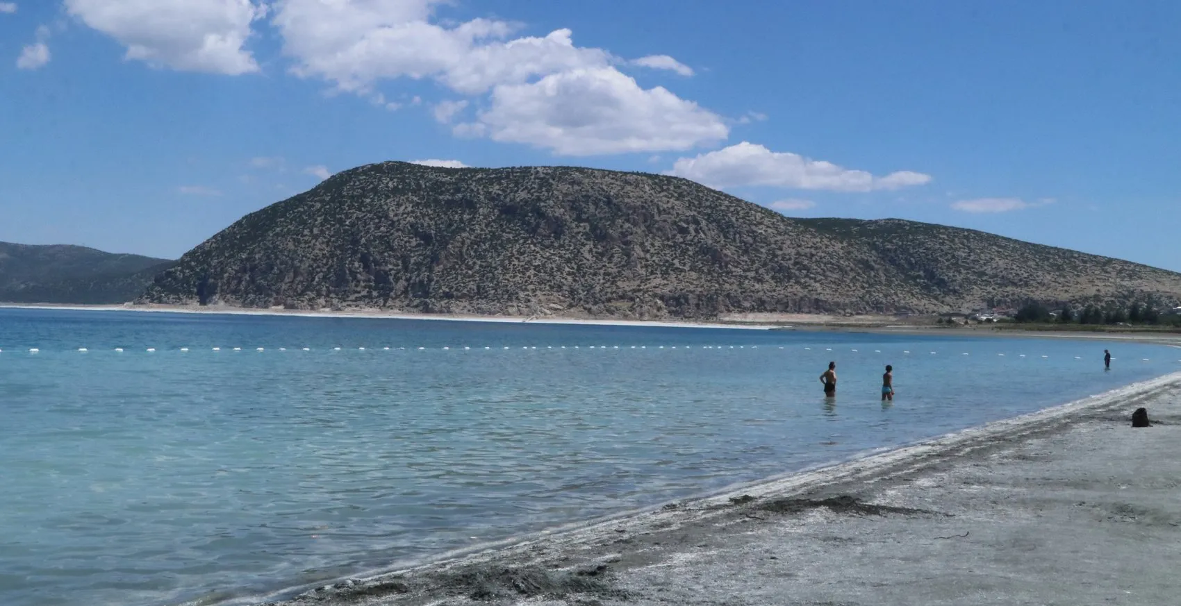 Salda Gölü’ne yıllık 600 bin ziyaretçi sınırı geliyor
