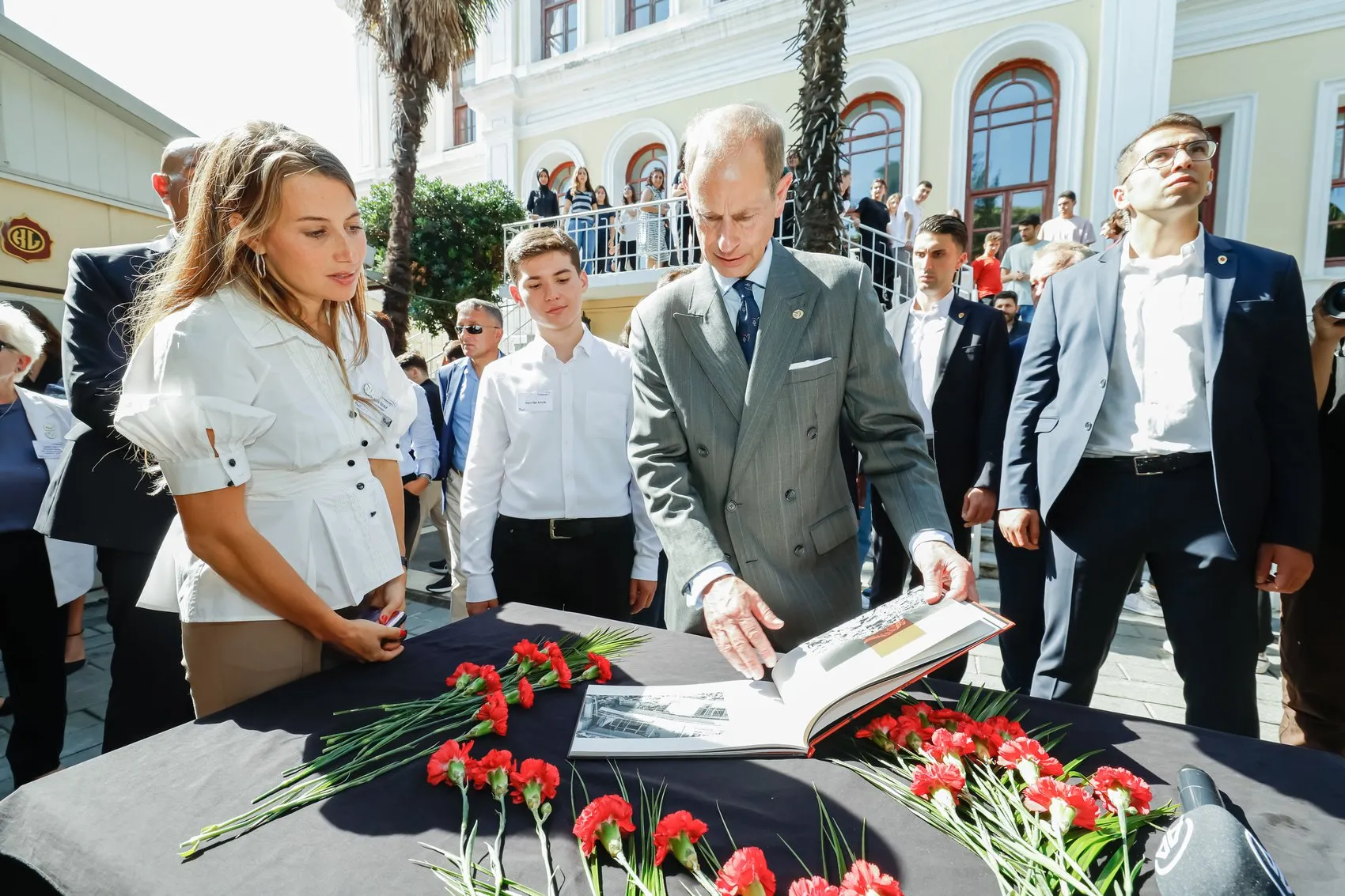 TİKAV 27 yıldır binlerce hayatın rotasını değiştiriyor