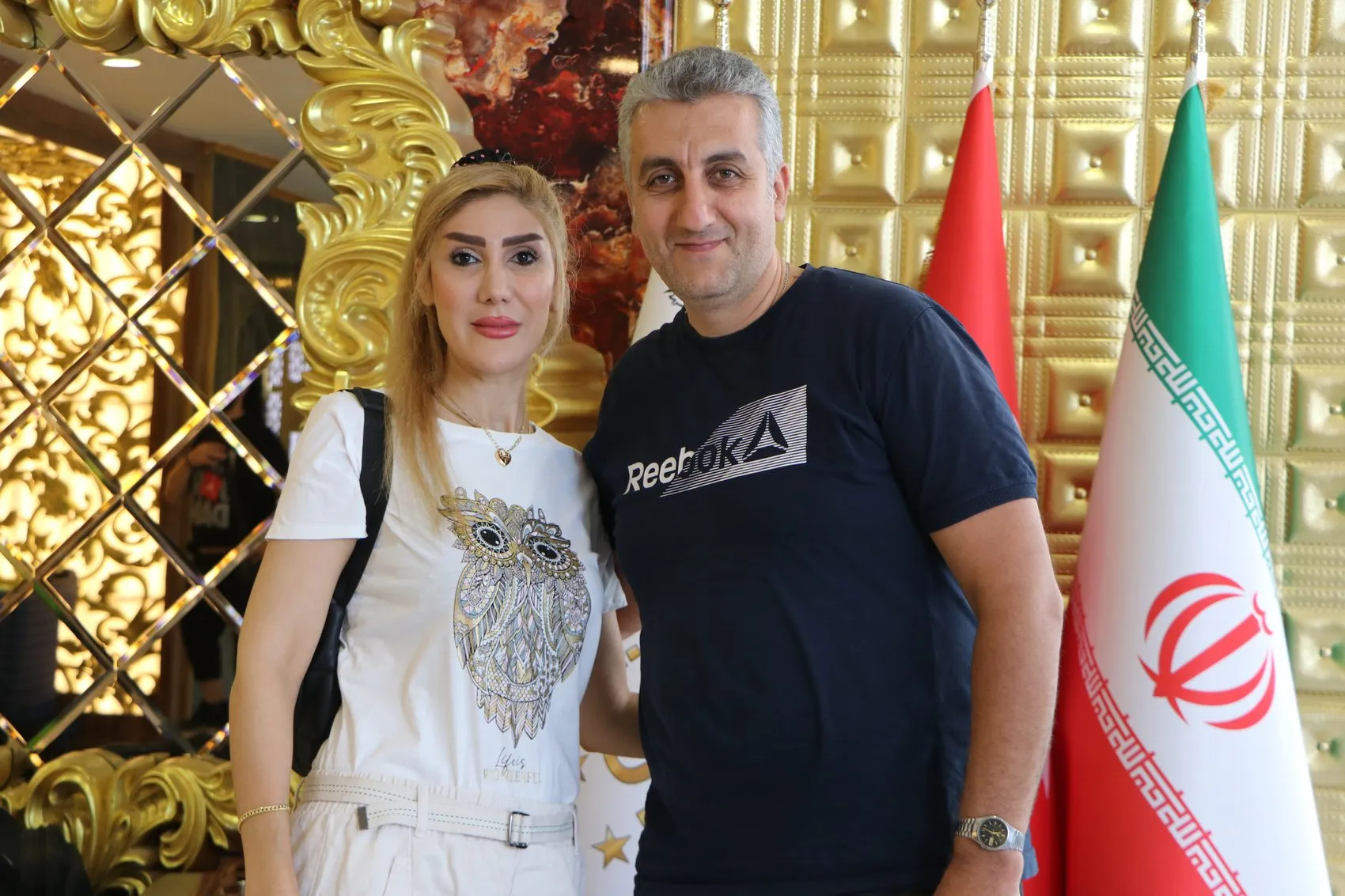 Van çarşısı İranlı turistlerle yeniden hareketlendi