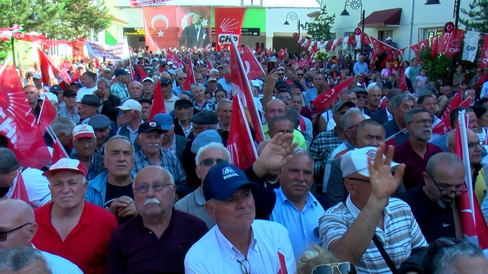 Özgür Özel Tokat Seçimleri İçin Sahaya İndi