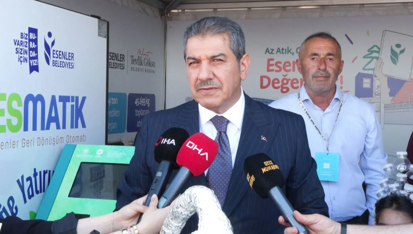 Çöp sandıklarınız aslında birer servet Esenler’in sıfır atık dönüşümü