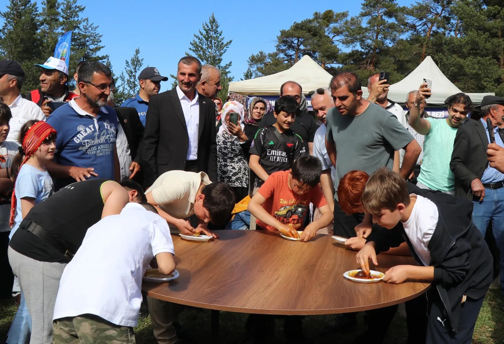 Erzurum’da dut pekmezi coşkusu
