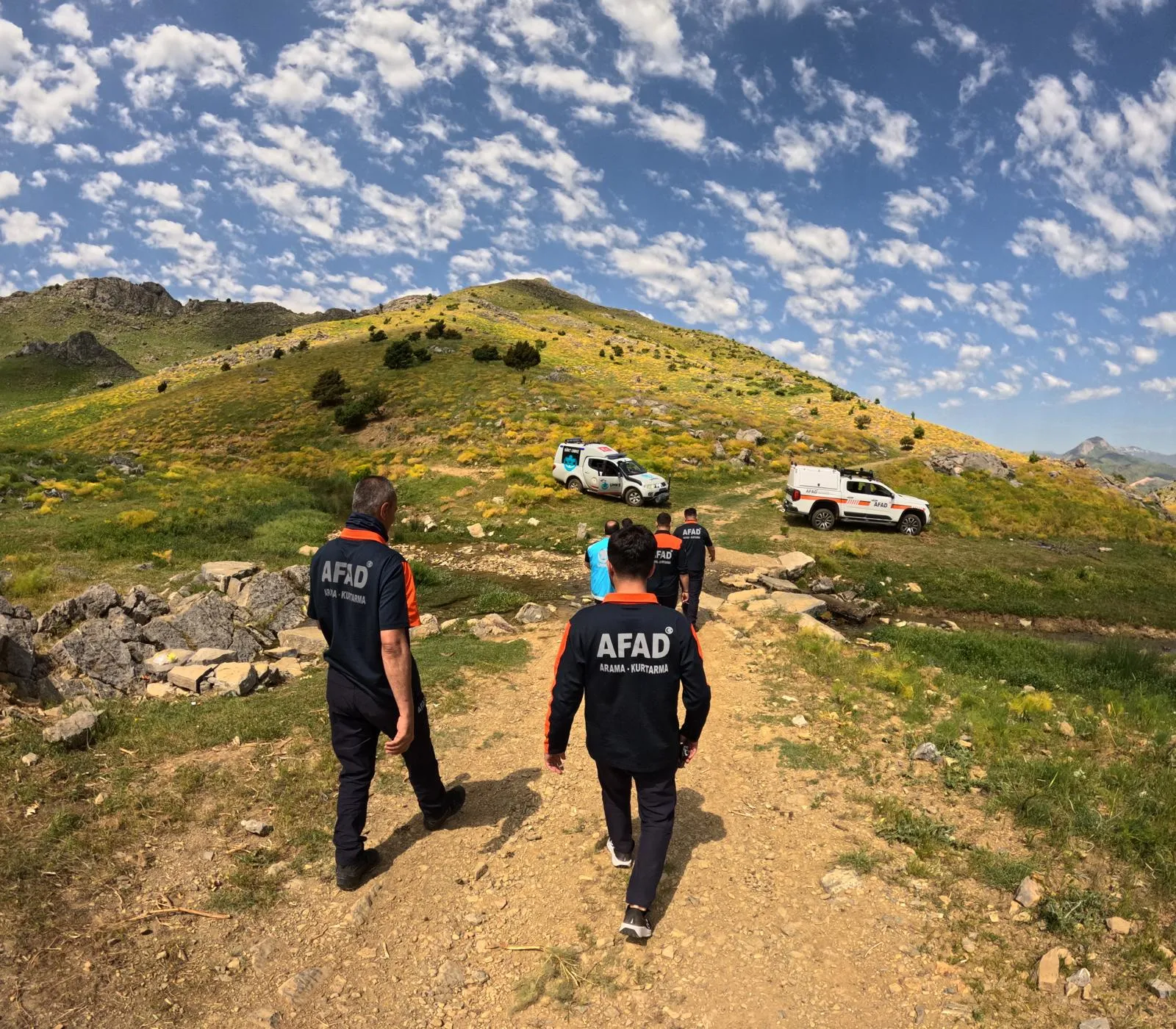 Siirt kırsalında kaybolan çoban kilometrelerce uzakta bulundu