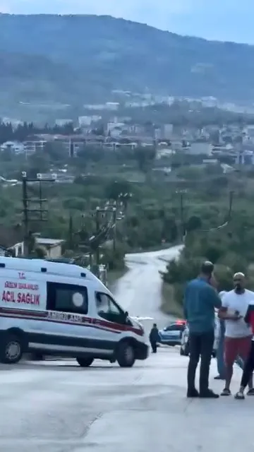 Gölcükte iki aile arasındaki kavgada silahlar konuştu