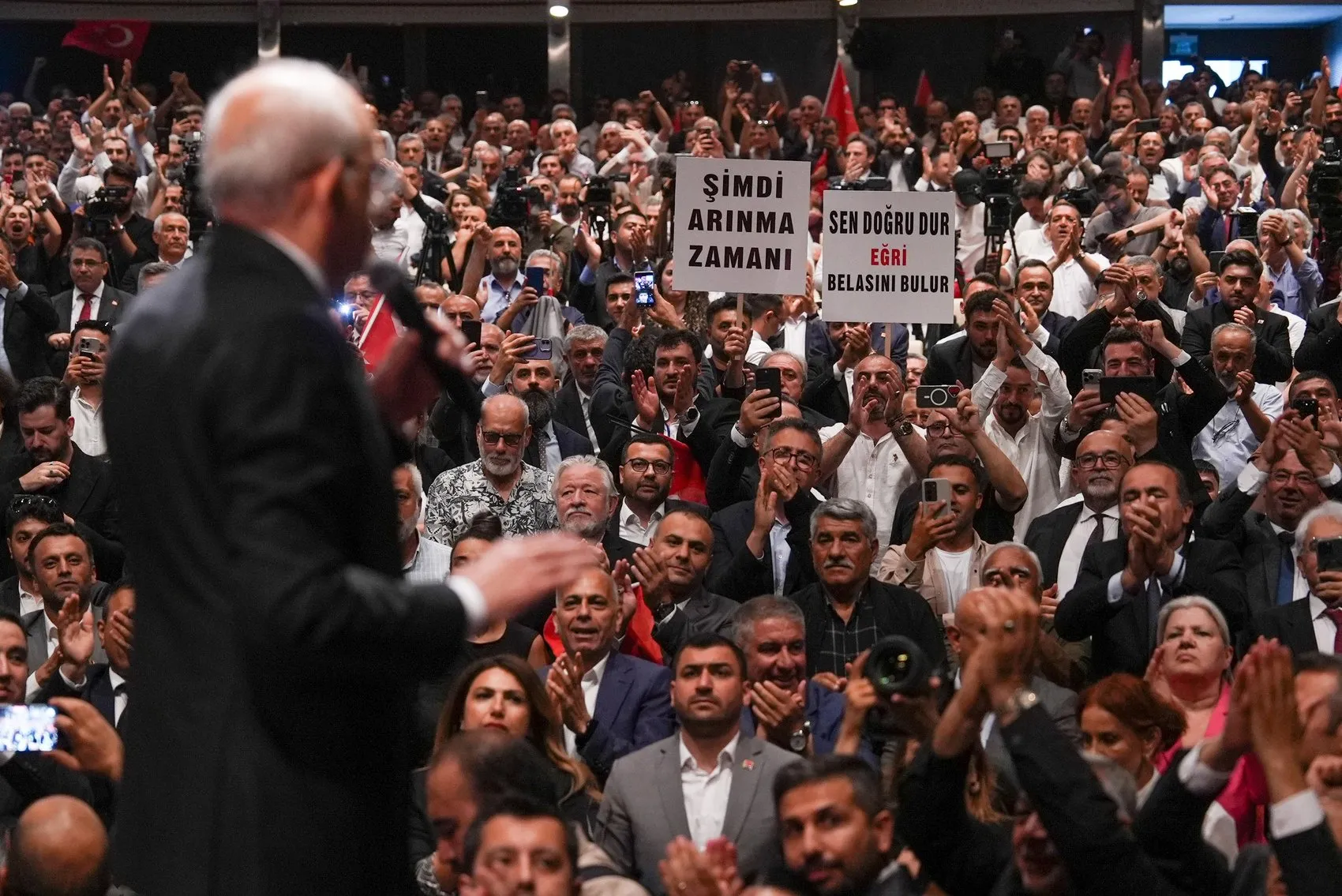Kılıçdaroğlu'ndan değişim mesajı Kurultayı toplayacağız