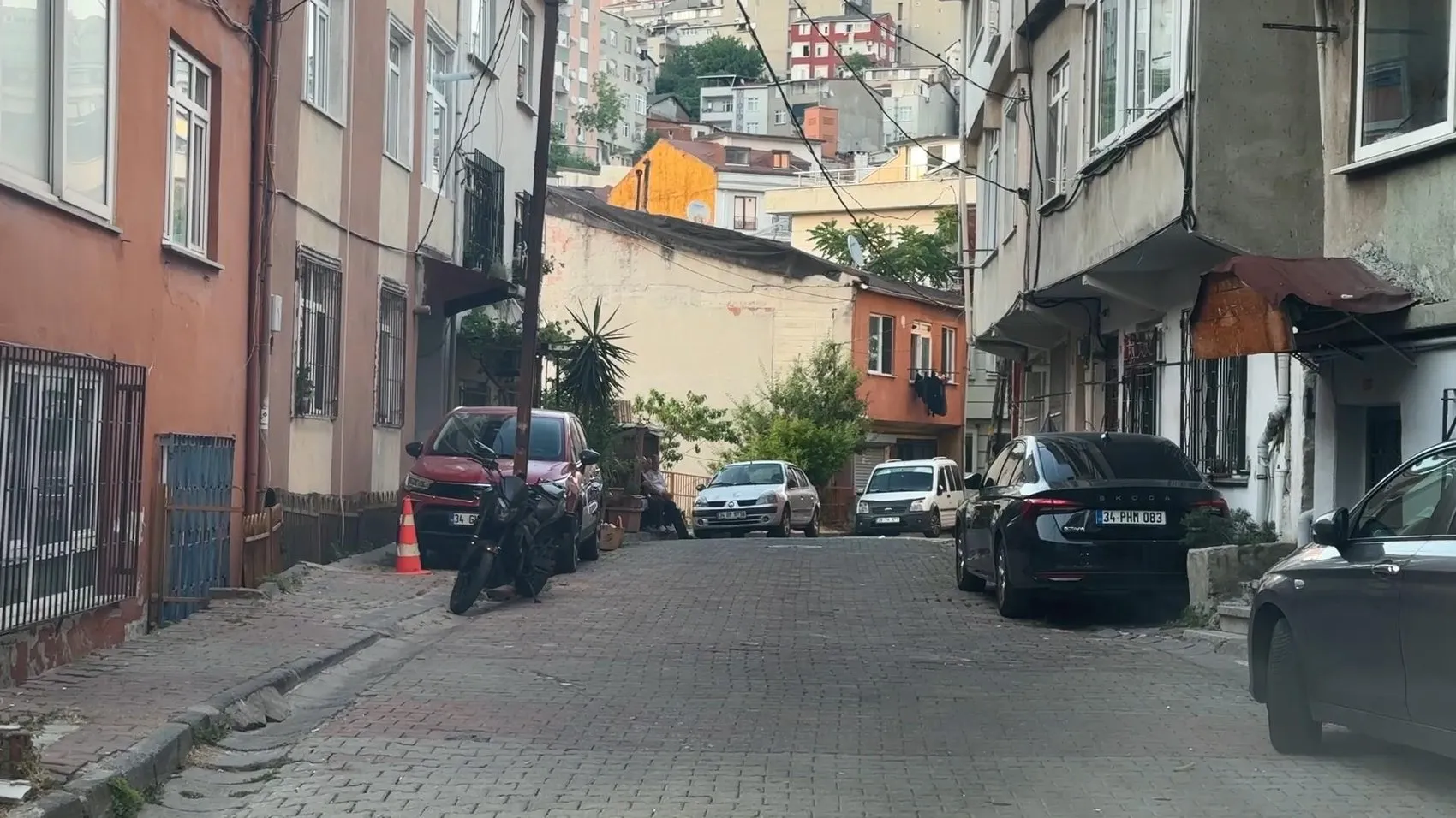 Kağıthane'de genç kadının şüpheli ölümü