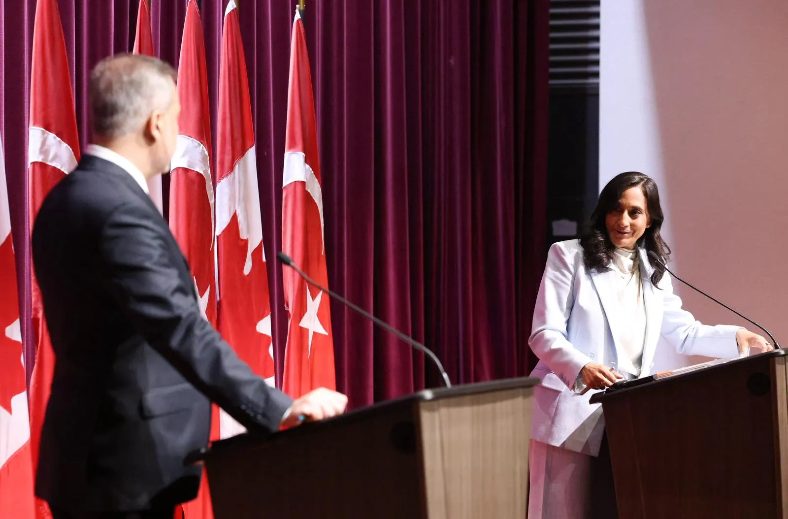 Dışişleri Bakanı Fidan Kanada ile yeni dönemin kapısını aralıyor