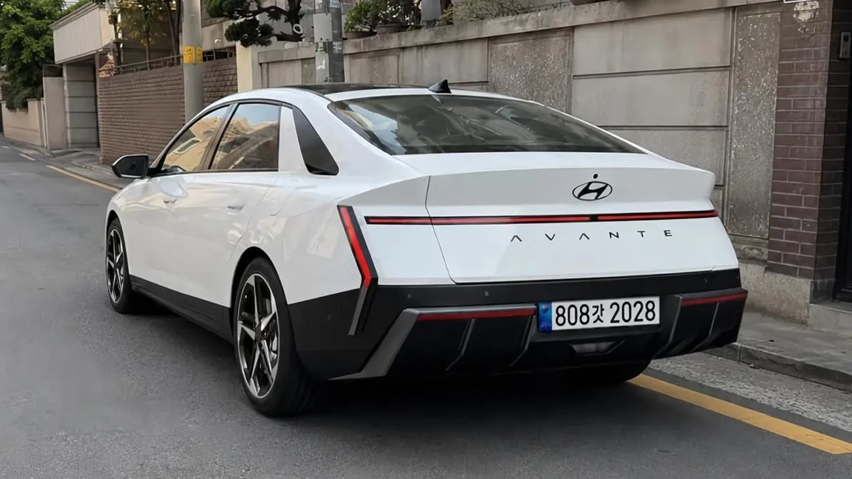 Yeni nesil Hyundai Elantra yakında tanıtılıyor: Nasıl görünecek?
