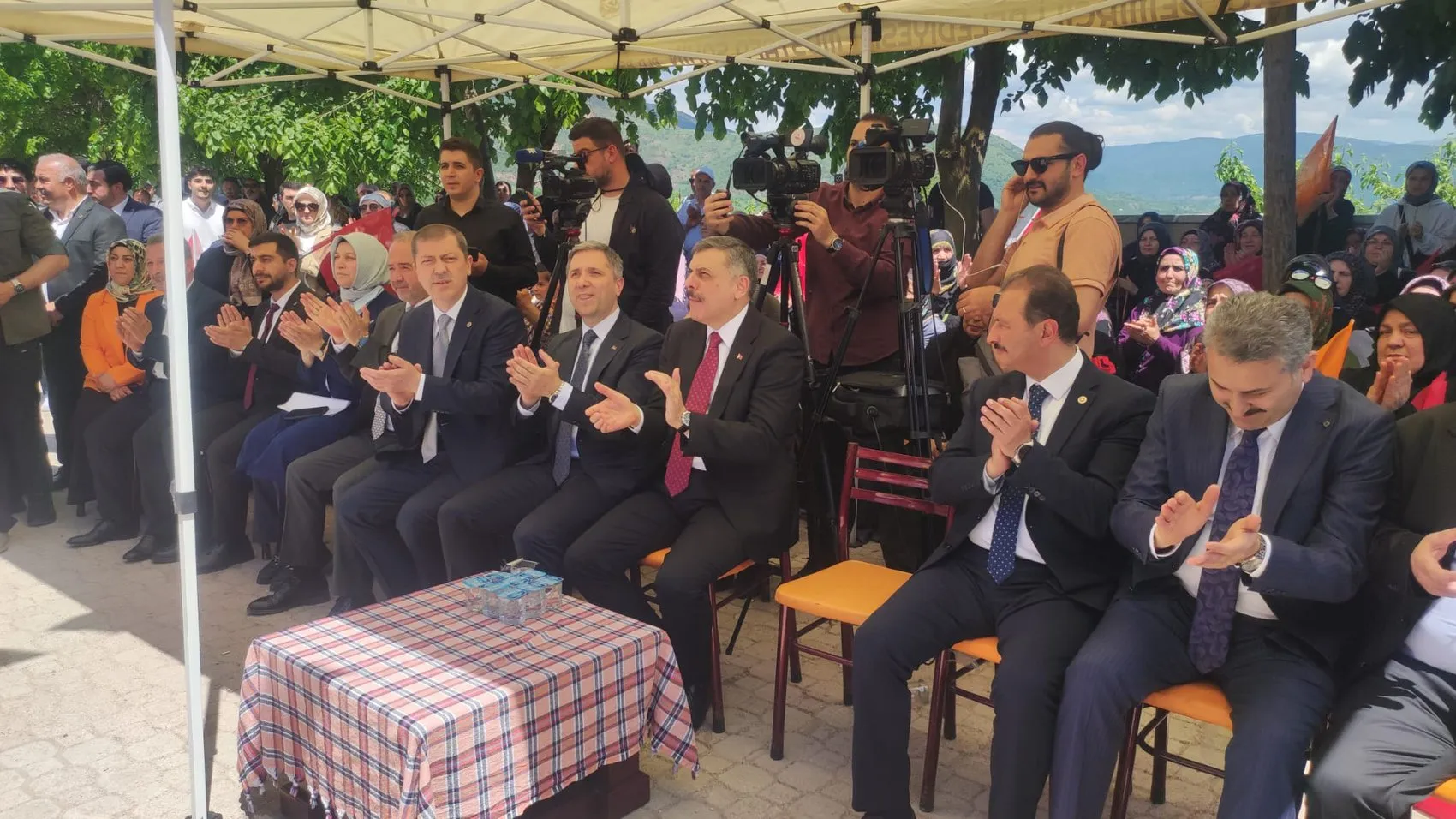 Bakan Çiftçi Tokat’ta seçim öncesi destek istedi