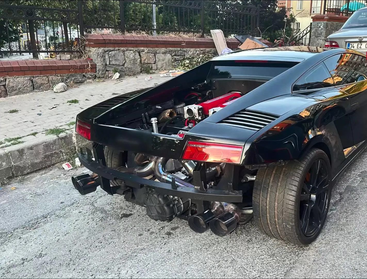 15 Milyonluk Otomobille Kaza Yapıp Kaçan Tamirciye Ağır Ceza
