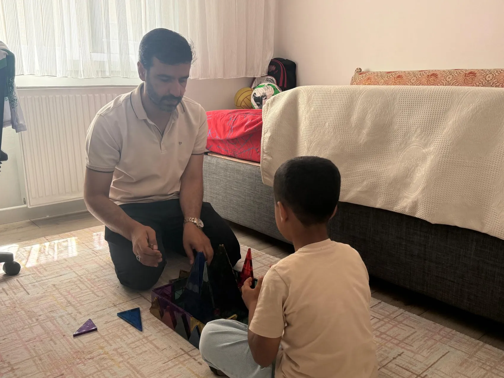 Koruyucu aile olan çiftin hayatı Mehmet Emin ile değişti