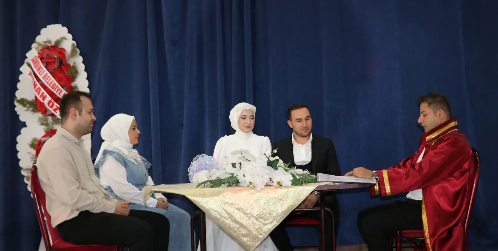 Evlilik yıl dönümünü unutmamak isteyenler 06.06.2026 tarihine akın etti