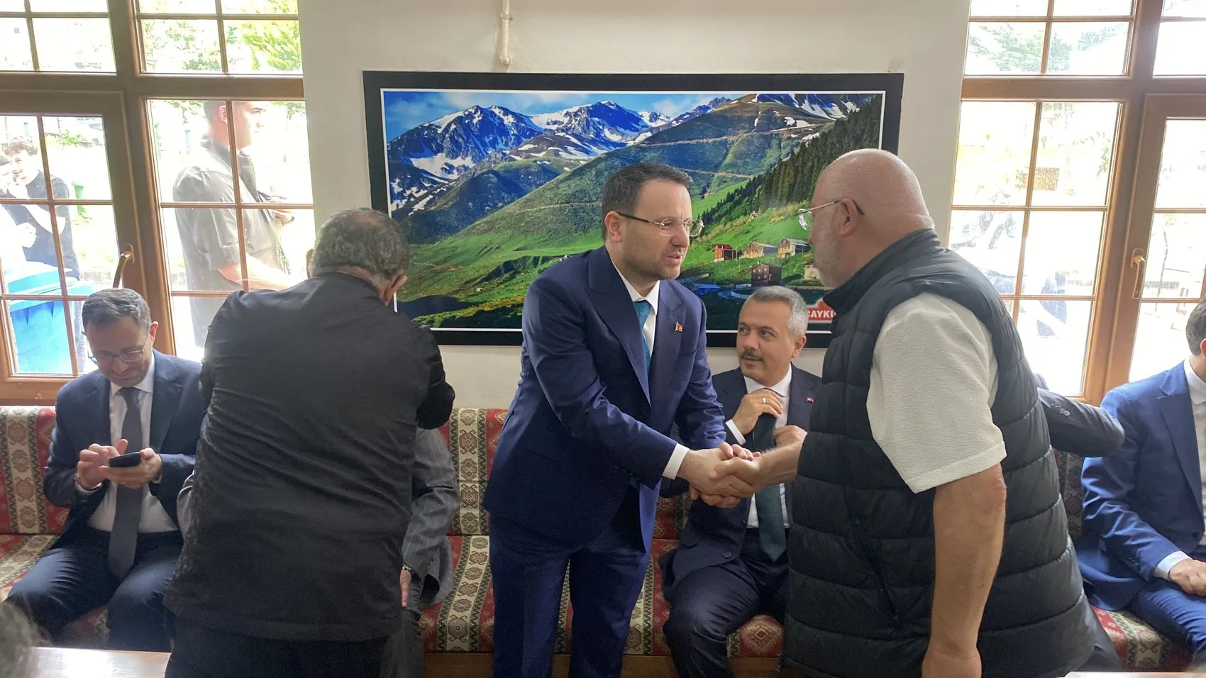 Adalet Bakanı Gürlek Rize temaslarında mesaj verdi